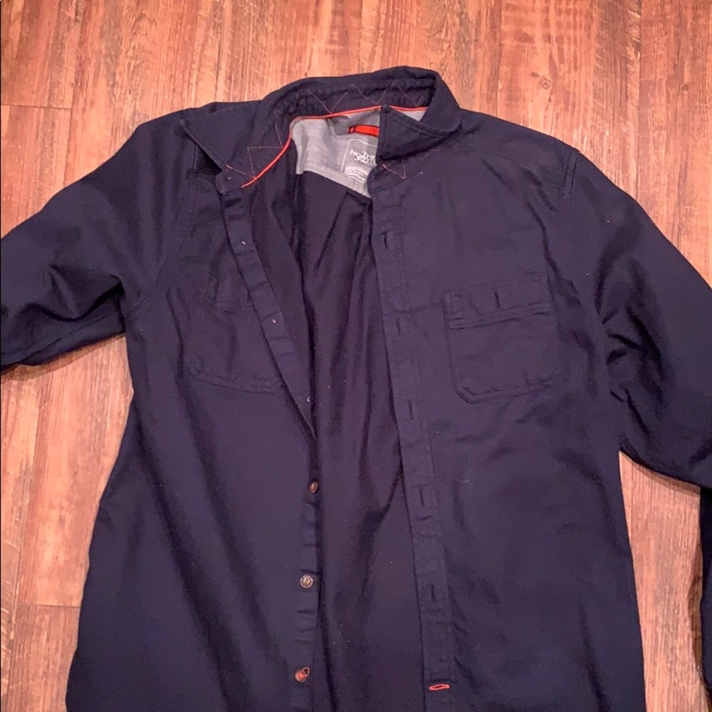 Men’s Button Down North Face - image 1